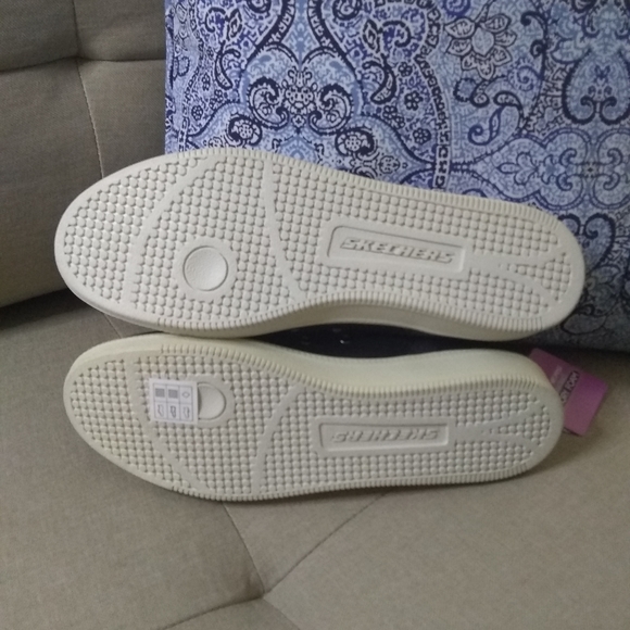 Skechers Madison AVE-City MUZE shoes black NWOT - Picture 11 of 12